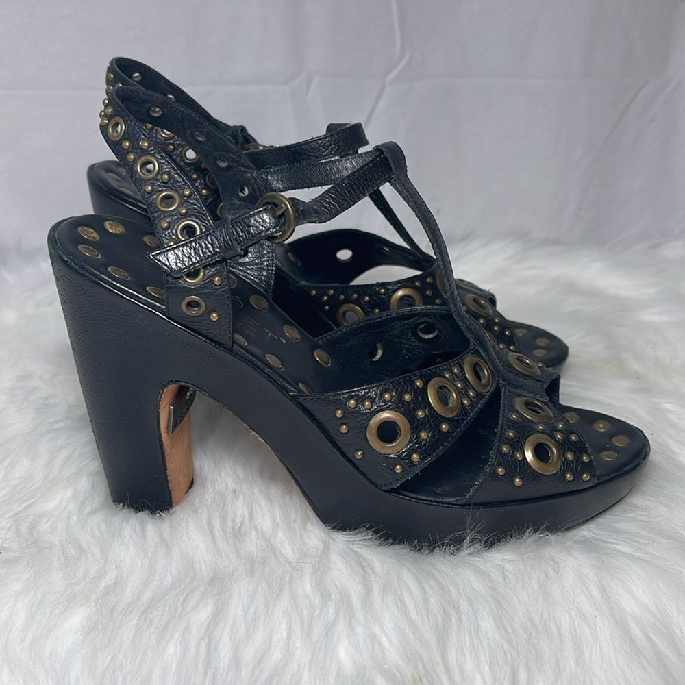 Bridget‎ Shuster Vintage Rivet Stud Platform Sandals Sz 7.5 - Picture 4 of 7